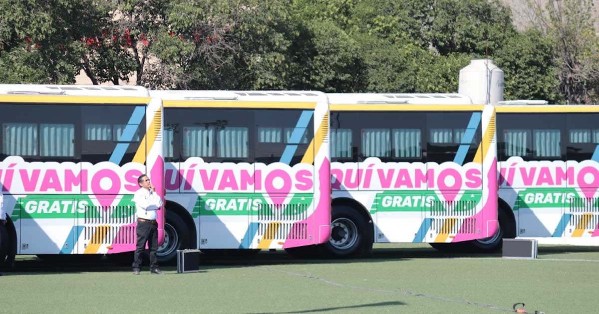Unidades del programa de transporte Aquí Vamos Gratis en Saltillo.