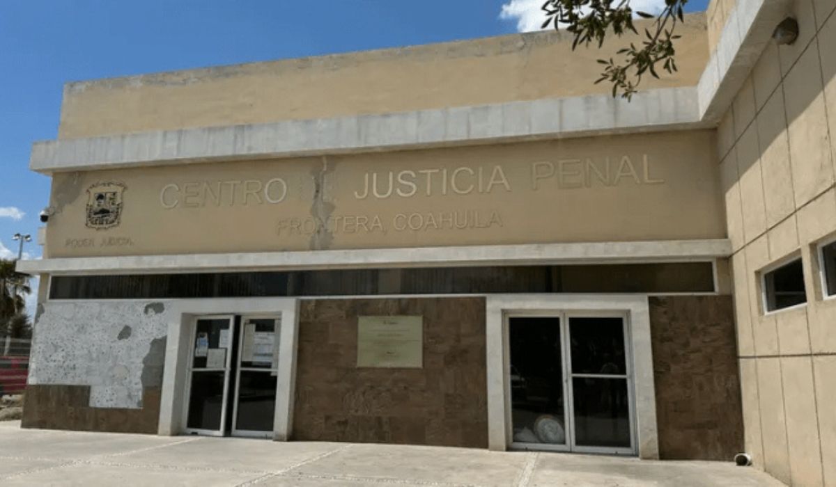 Secundaria Monclova violación