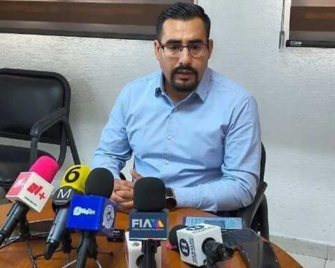 Carlos Rangel, delegado de la FGE Región Laguna, en conferencia de prensa.