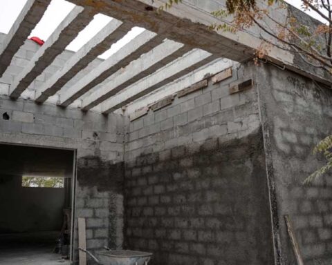 Obra en construcción del Centro Comunitario Urdiñola en Saltillo.