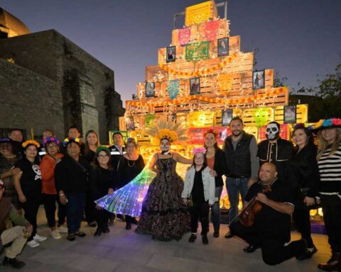 Celebración de Día de Muertos en Monclova.