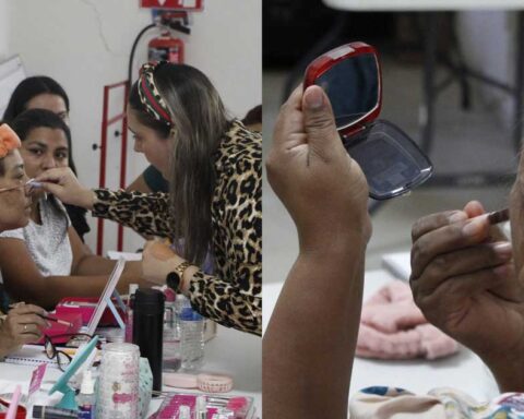 Taller de automaquillaje.