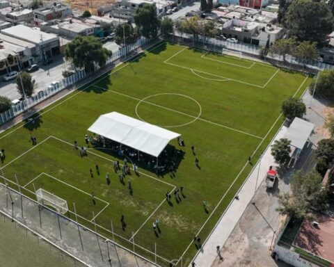 Cancha de futbol 11 en Saltillo.