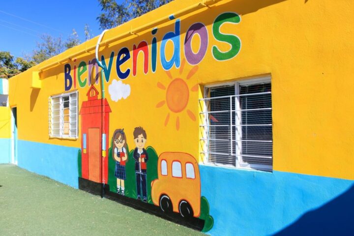 La Escuela es Nuestra desvío recursos