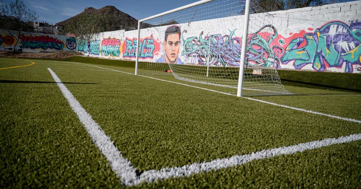 Cancha de futbol en Saltillo.