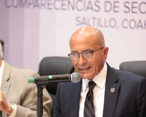 Secretsario de Seguridad Hugo Gutiérrez durante comparecencia en el Congreso de Coahuila.