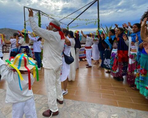 Artesanos de Michoacán.