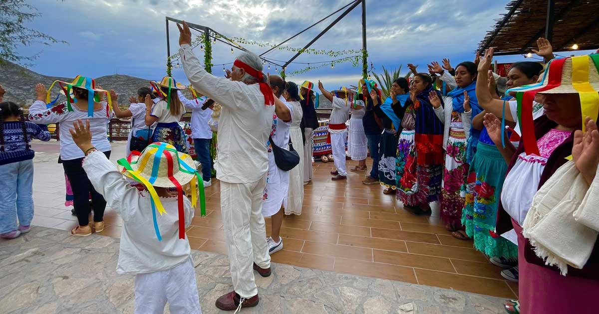 Artesanos de Michoacán.