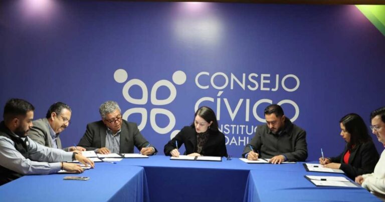 Firma de convenio del INE Coahuila.