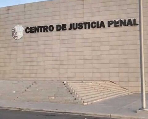 Fachada del Centro de Justicia Penal en Saltillo.