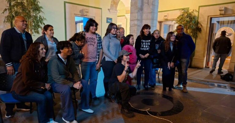 Estudiantes de la UAdeC.
