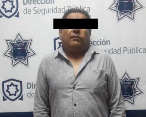 Hombre detenido por agredir a su novia en Torreón.
