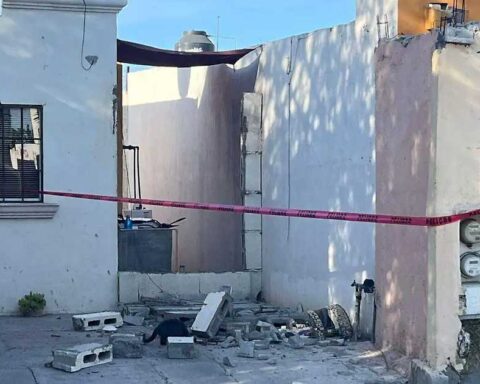 Escena acordonada del accidente en Torreón.