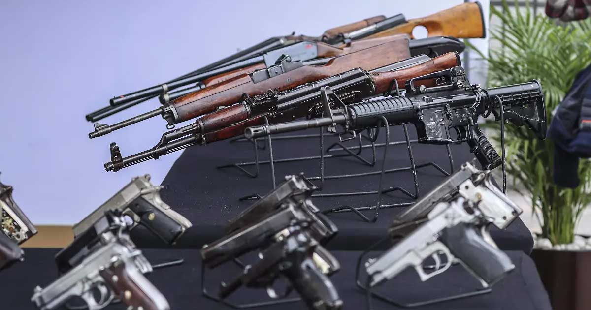 Armas