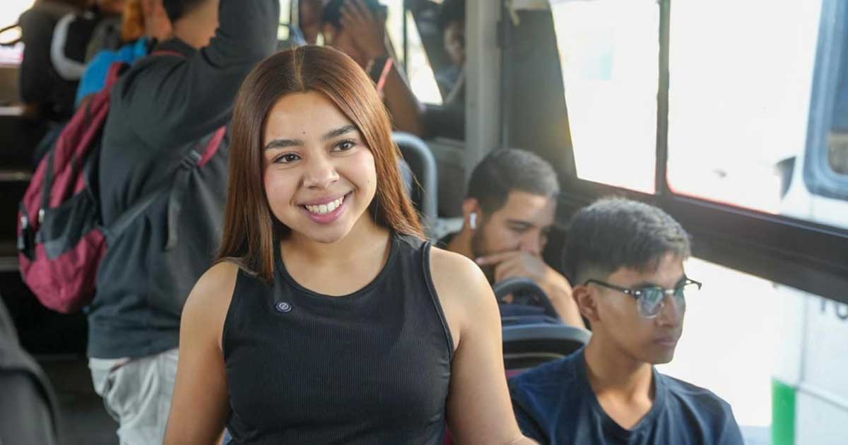 Jóvenes en la Ruta Estudiantil de Ramos Arizpe.