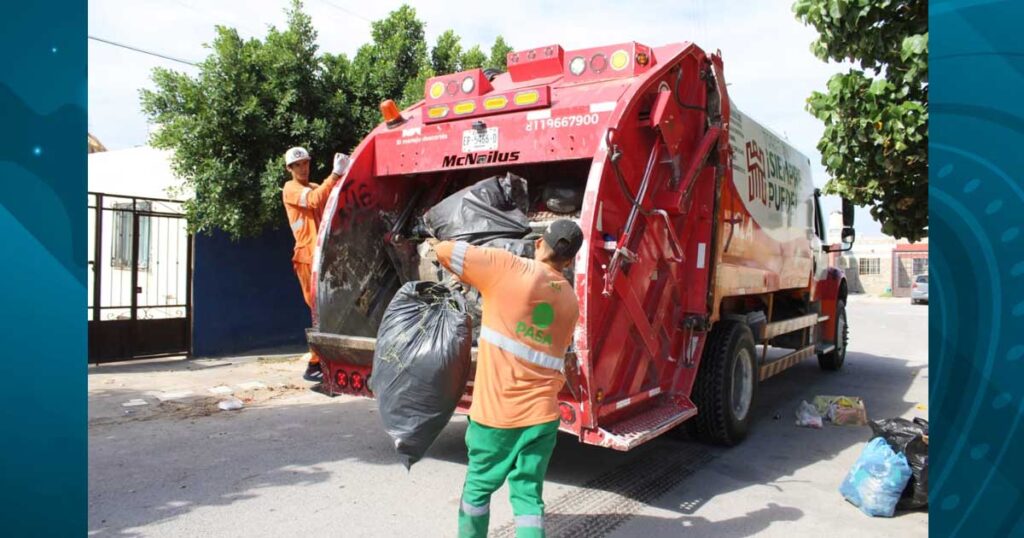 Trabajador recolectando basura