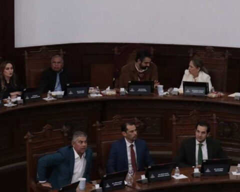Diputados en sesión del Congreso.