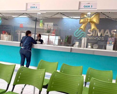 Interior de las oficinas de SIMAS Torreón.