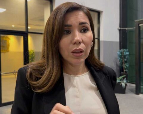 Tania Flores durante el receso de su audiencia.