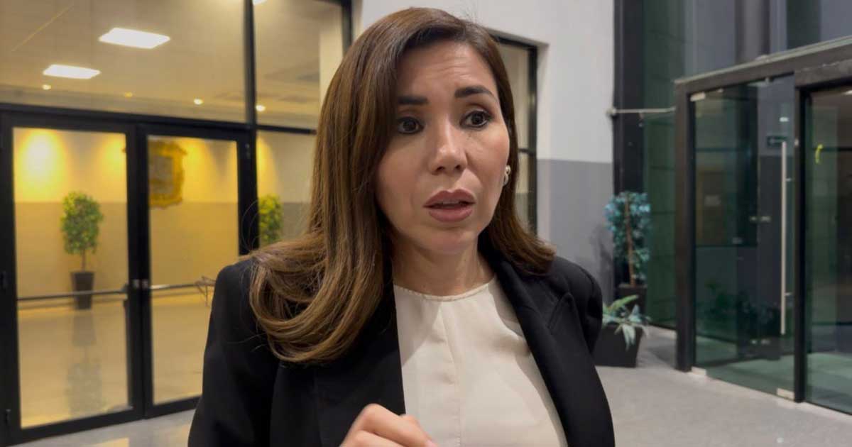 Tania Flores durante el receso de su audiencia.