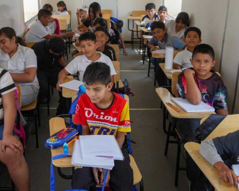 Aula de nueva escuela en Ramos Arizpe.