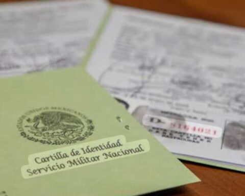 Cartilla militar.