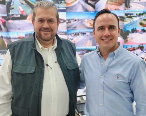 Tomás Gutiérrez, alcalde de Ramos Arizpe, y Manolo Jiménez, gobernador de Coahuila.