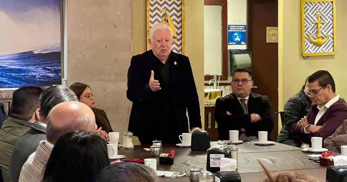 Jesús GerardoSotomayor Garza, magistrado en retiro y cronista de Torreón.