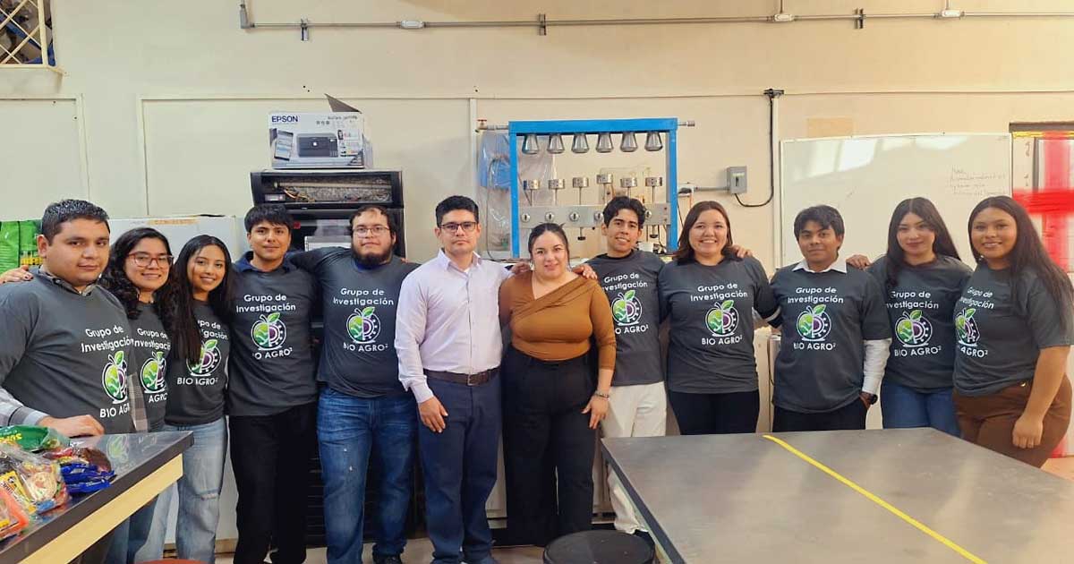 Integrantes del grupo de investigación de la UAdeC Laguna.