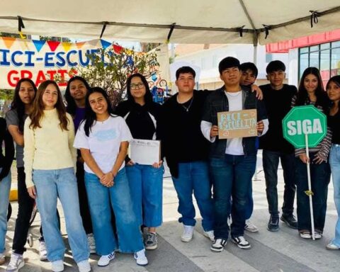 Jóvenes del programa de Voluntariado en Torreón.