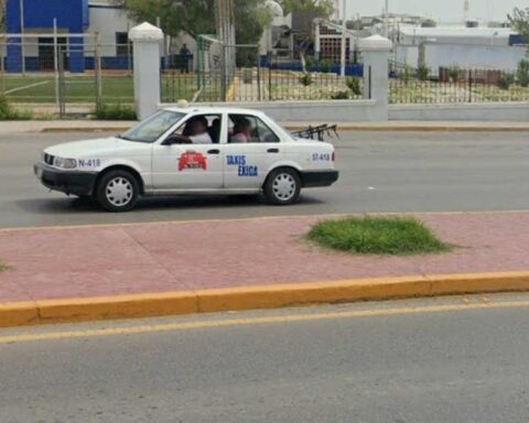 Taxi en Piedras Negras.