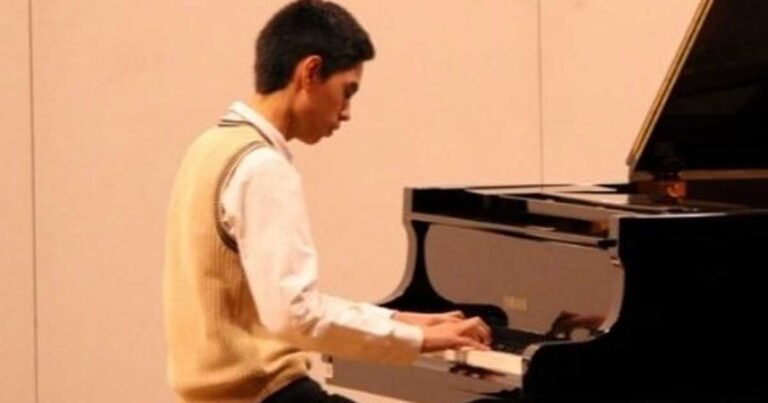 Taller de piano.