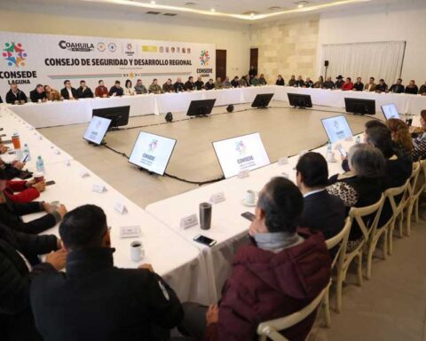 Reunión del Consejo de Seguridad y Desarrollo Regional en La Laguna.