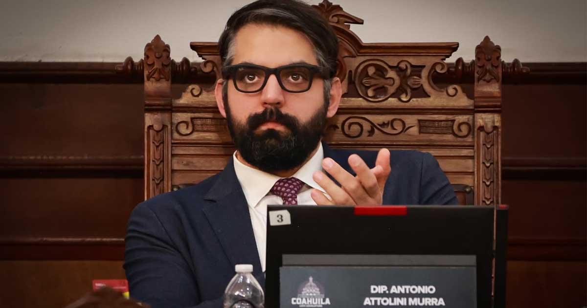 El diputado Antonio Attolini en el Congreso de Coahuila.