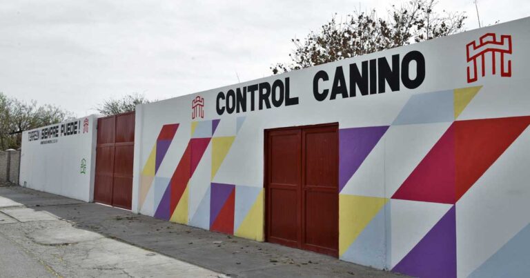 Fachada del Centro de Control Canino en Torreón.