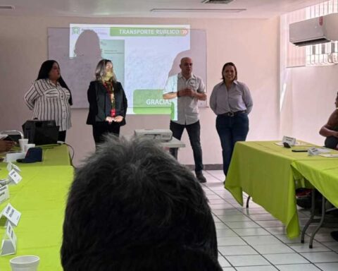Capacitación del personal de transporte público en Torreón.