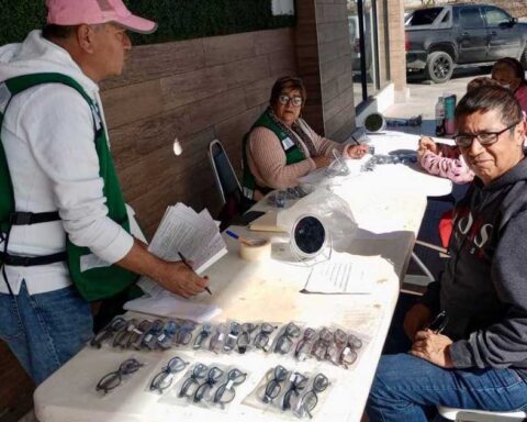 Servicio de lentes a bajo costo en comunidadfes rurales de Ramos Arizpe.