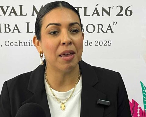 Michelle Aguilar, subsecretaria de Turismo de Sinaloa durante su visita a Torreón.