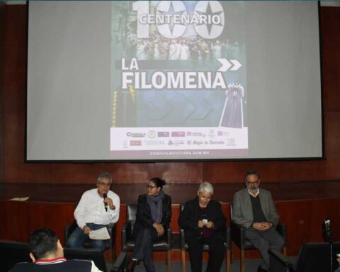 Presentación de las actividades por el centenario de La Filomena en Torreón.