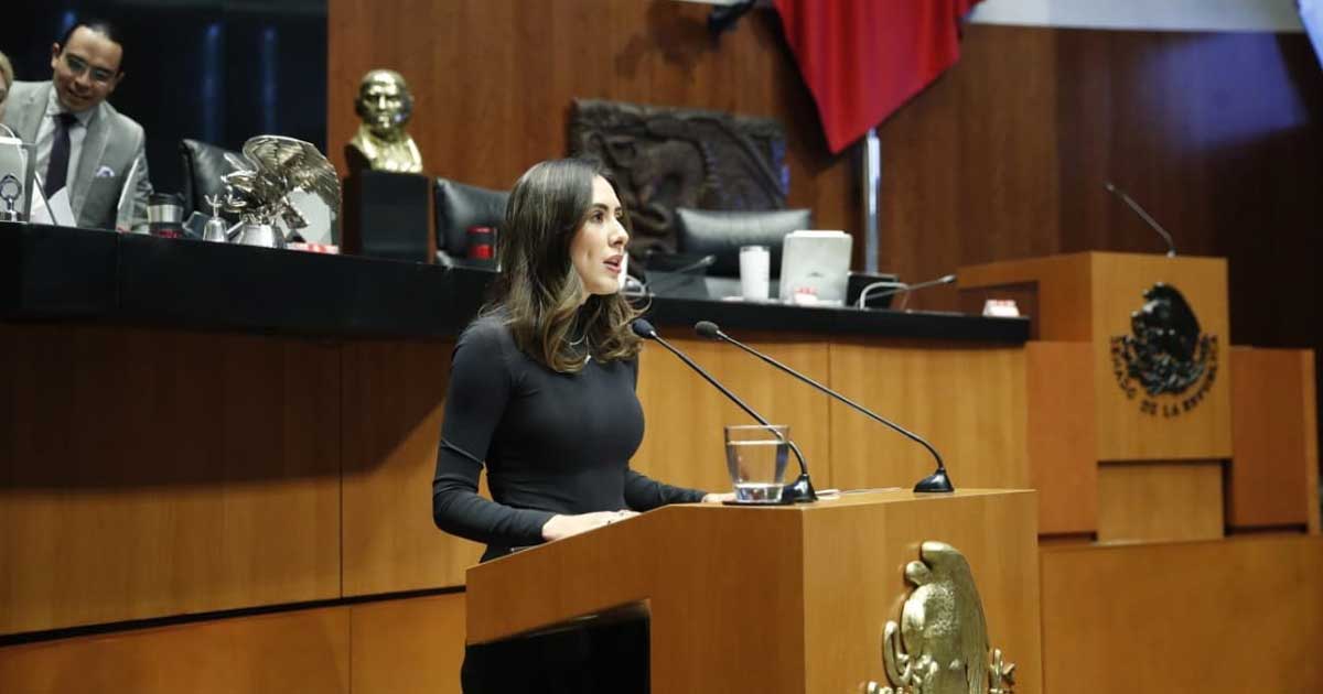 Cecilia Guadiana, senadora por Morena, en tribuna.