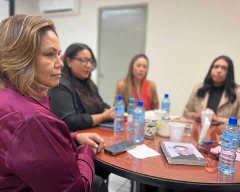 Reunión entre personal del IMM y la UAdeC.
