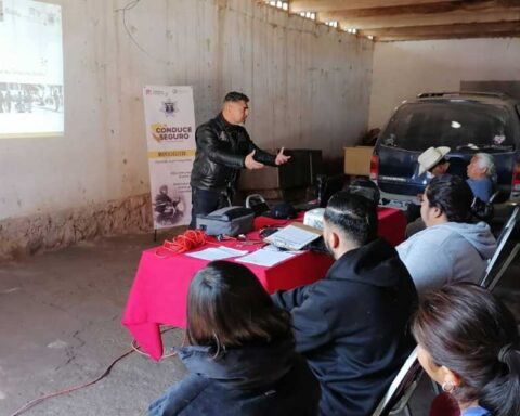 Capacitación de motociclistas en ejidos de Torreón.