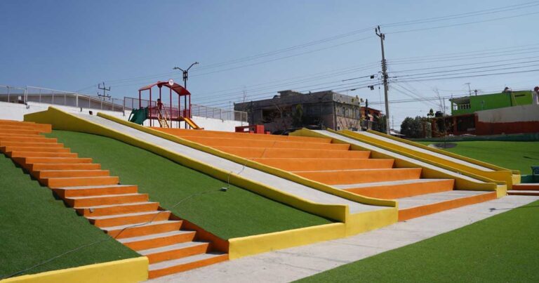 Plaza pública en Ramos Arizpe.