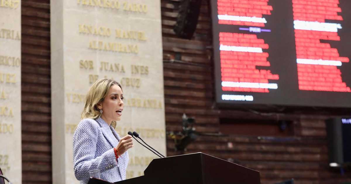 Diputada federal Verónica Martínez.