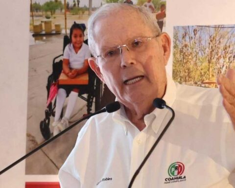 Carlos Robles Loustaunau, presidente del PRI Coahuila.