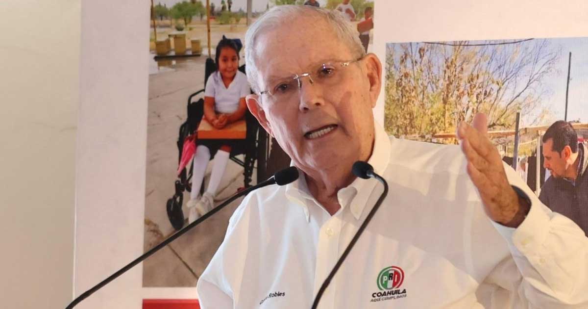 Carlos Robles Loustaunau, presidente del PRI Coahuila.