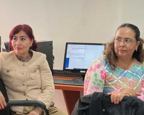 Mujeres en el curso del IMM Torreón.