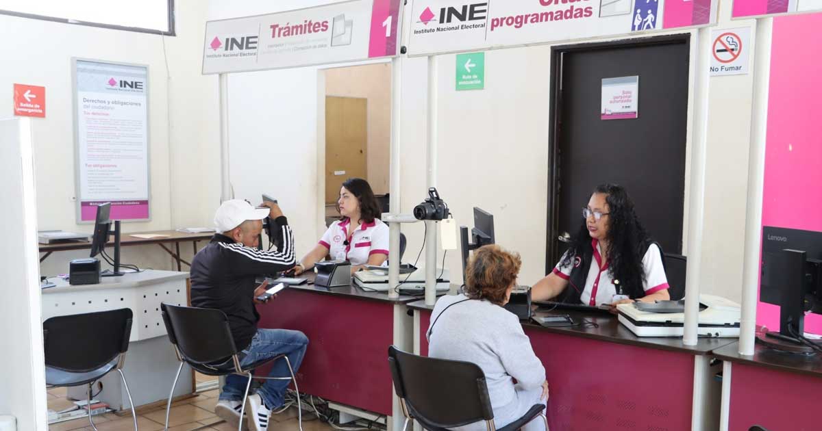 Módulo itinerante del INE Coahuila.