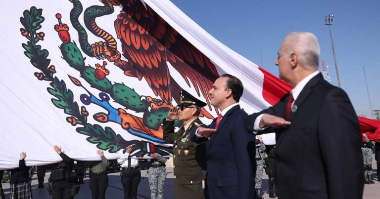 Manolo Jiménez, gobernador de Coahuila, y Román Cepeda, alcalde de Torreón.