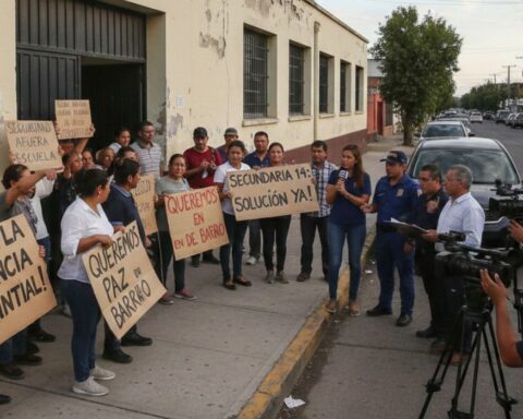 Pelea Secundaria 14